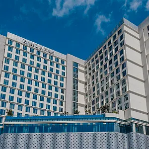 4* ホテル Kingsford Manila
