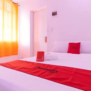 Reddoorz @ Jolly Orange Paranaque Hotel